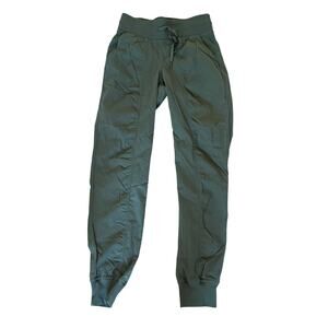Lululemon License to Train HR joggers olive green pants Hi Rise sz 2 Retails$128